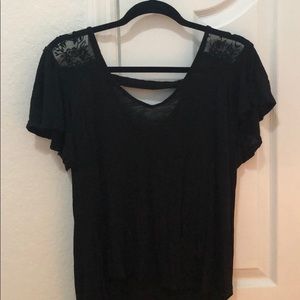 Black t shirt